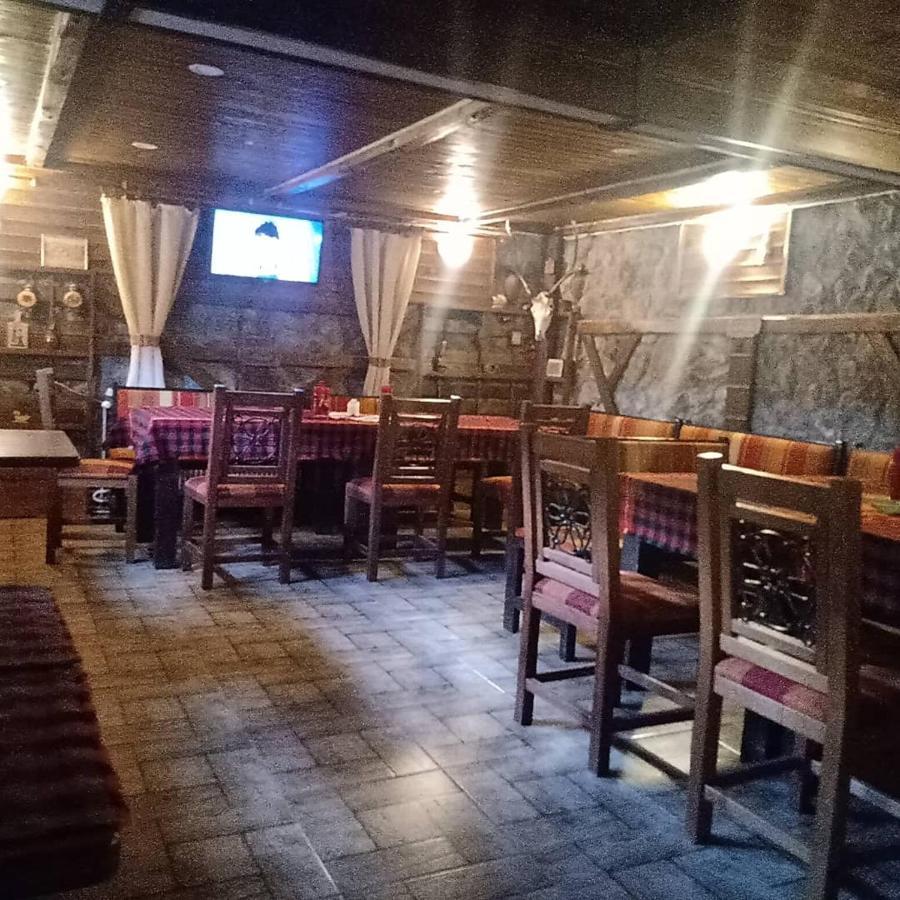 Кръчмъ При Байката Hotel Ribaritsa Buitenkant foto