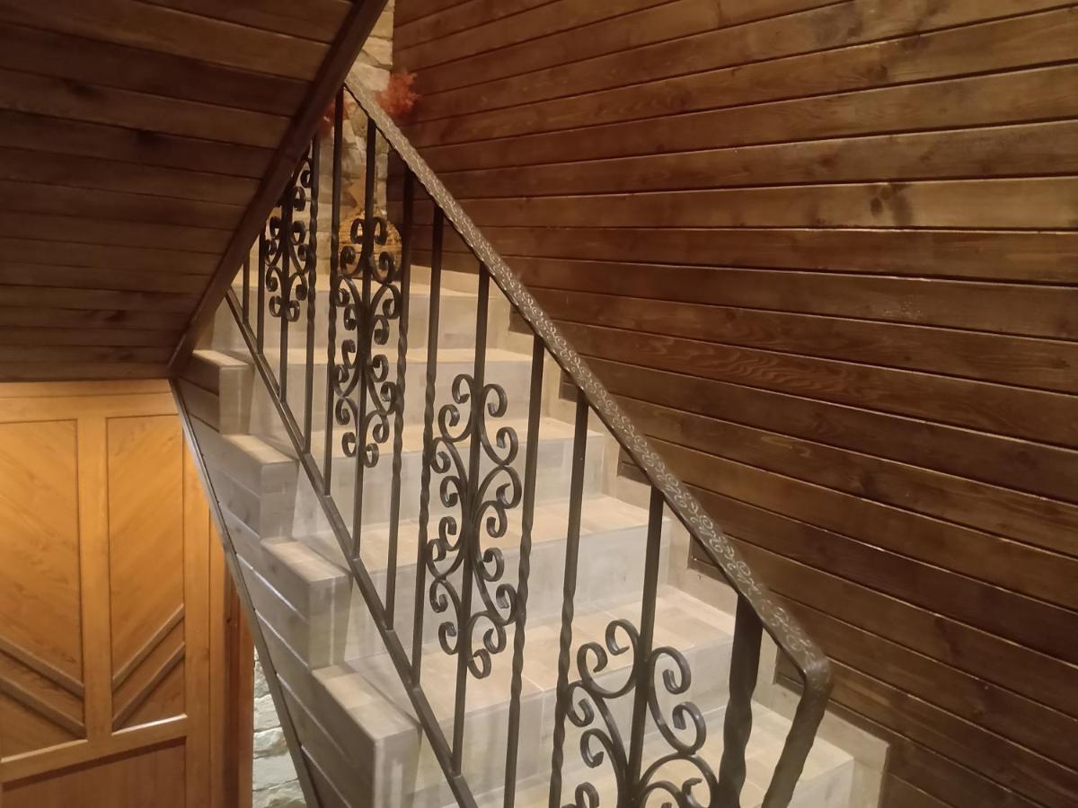 Кръчмъ При Байката Hotel Ribaritsa Buitenkant foto